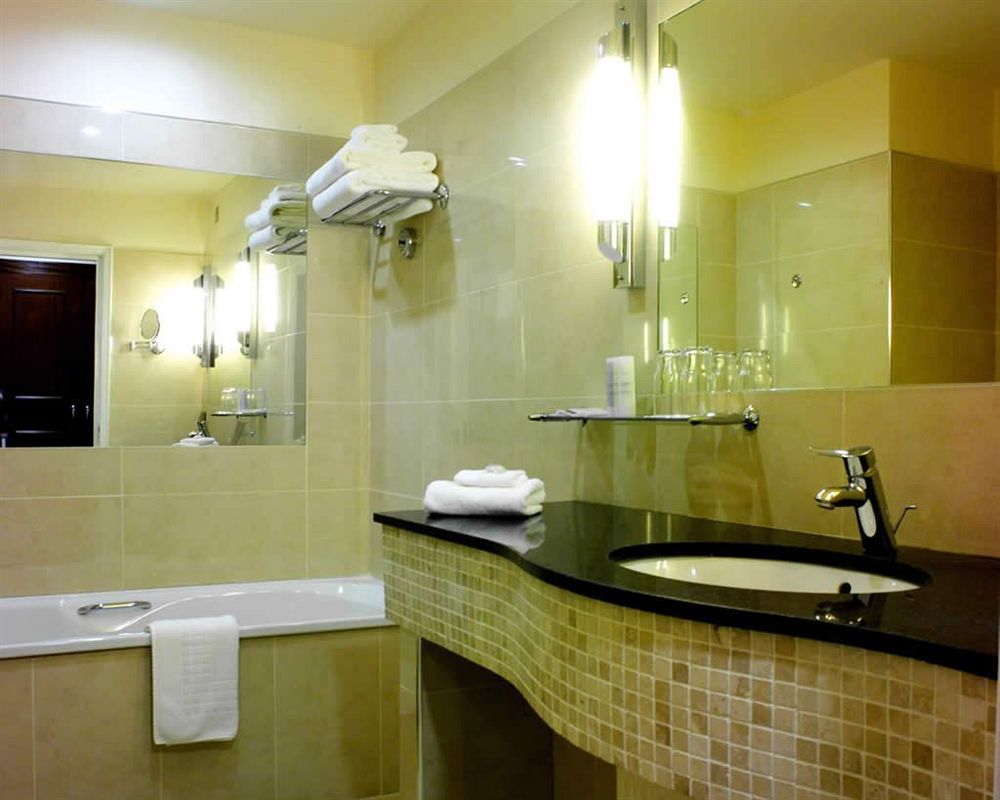 Slieve Russell Hotel Ballyconnell  Eksteriør billede